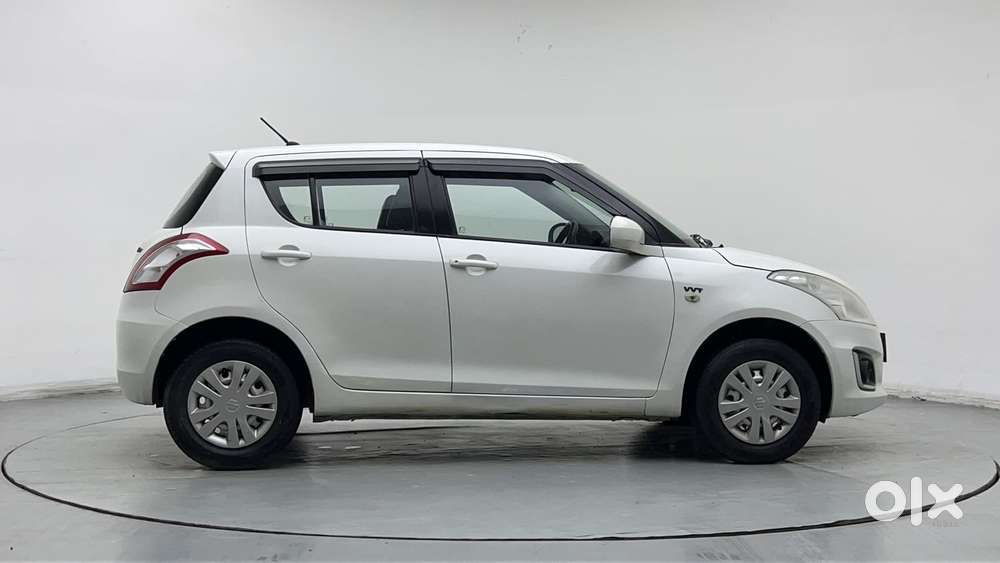 Maruti Suzuki Swift 1.2 Lxi (o), 2017, Petrol