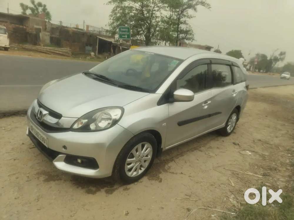Honda Mobilio Diesel 2016 Variant