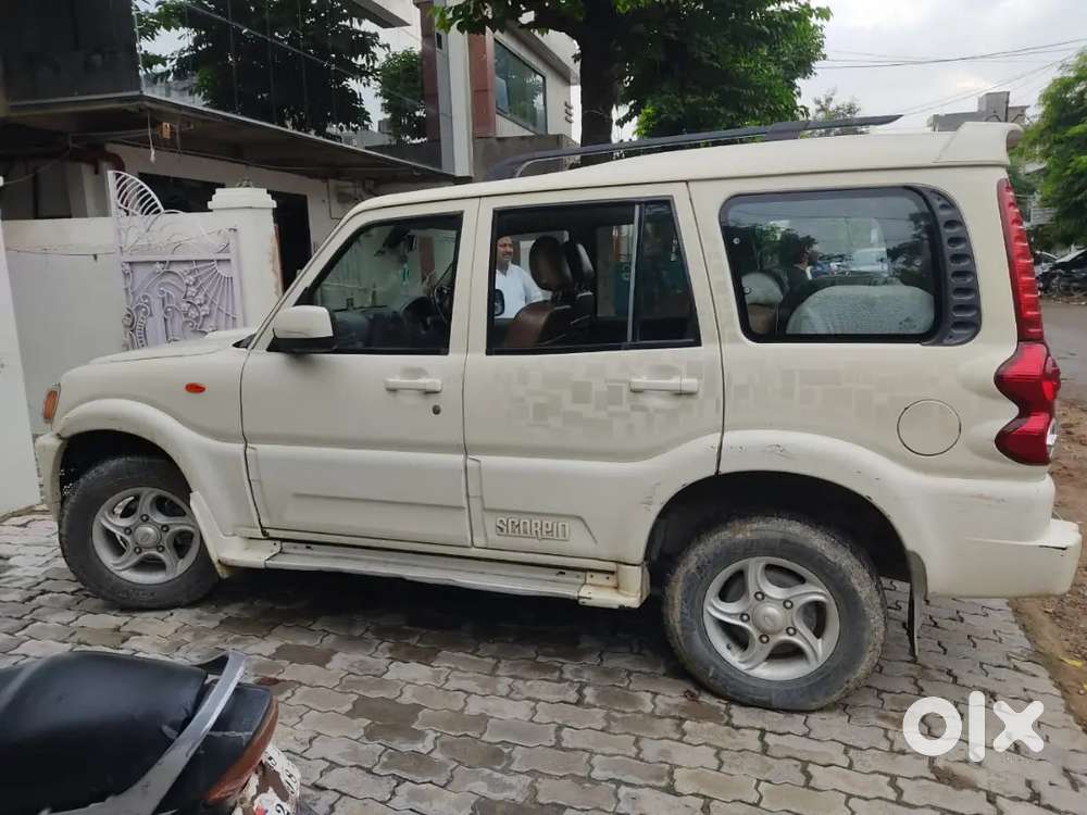 Mahindra Scorpio 2010 Diesel Manual