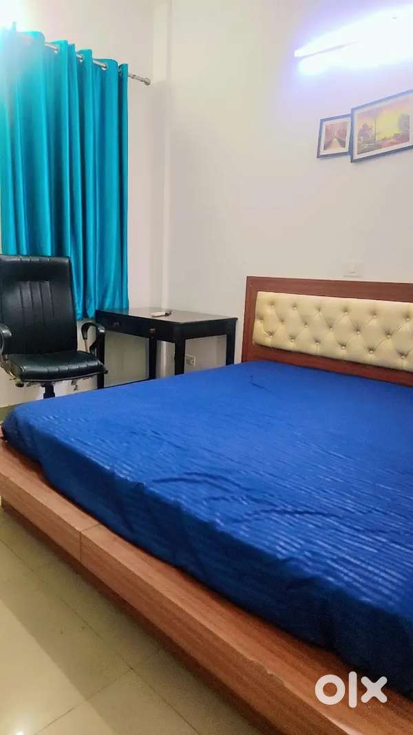 Pg available for male/female  in sec 104
