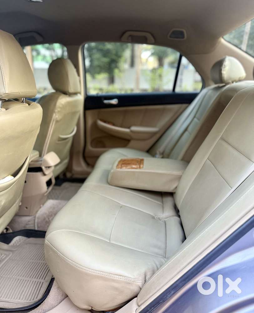 Honda Accord 2.4 Manual, 2004, Petrol