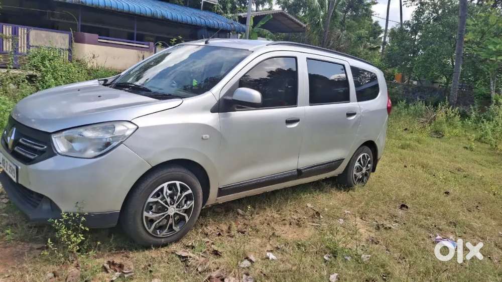 Renault Lodgy 2015 Diesel Well Maintained