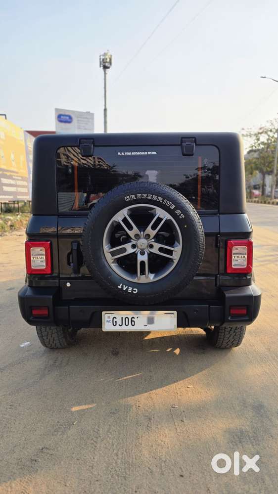 Mahindra Thar Lx Convertible Top Diesel Mt 4wd, 2023, Diesel
