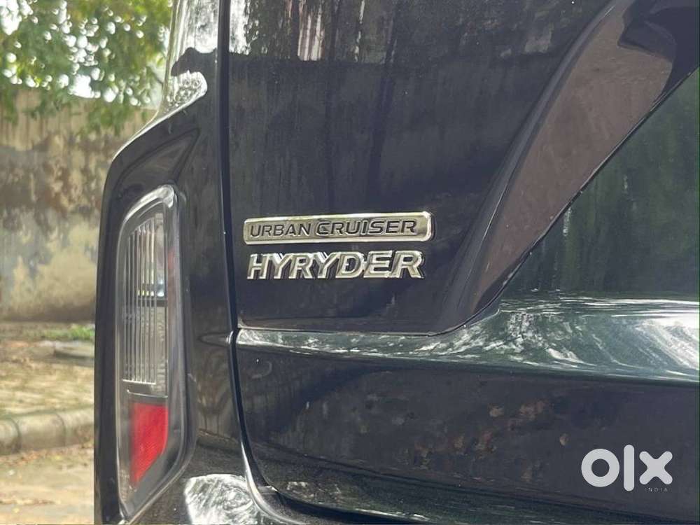 Toyota Urban Cruiser Hyryder 1.5 V Hybrid, 2025, Petrol