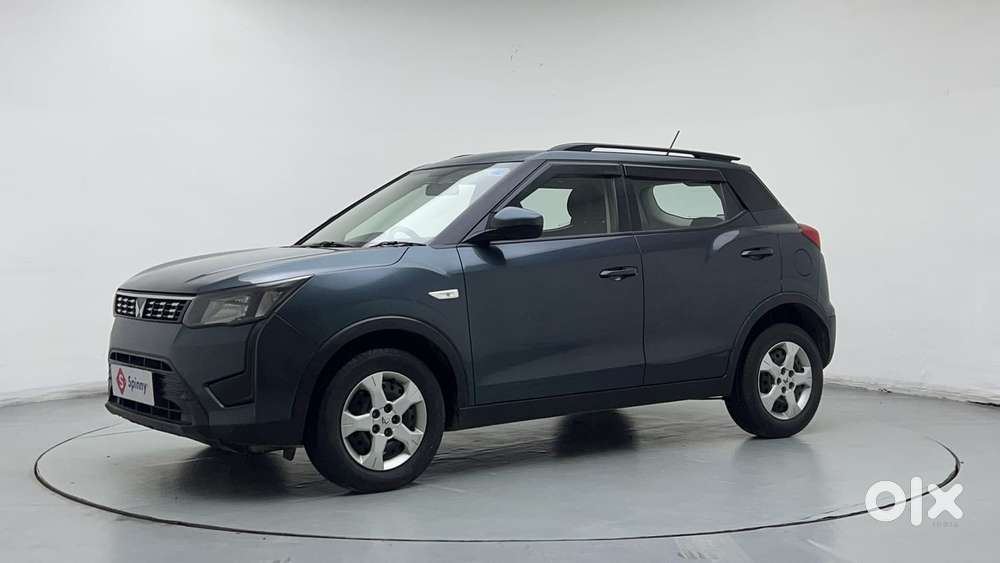 Mahindra Xuv300 1.2 W6 Amt Petrol, 2022, Petrol