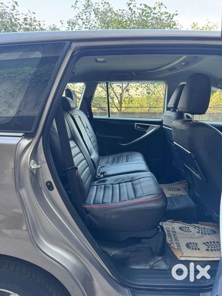 Toyota Innova Crysta 2.4 V, 2017, Diesel