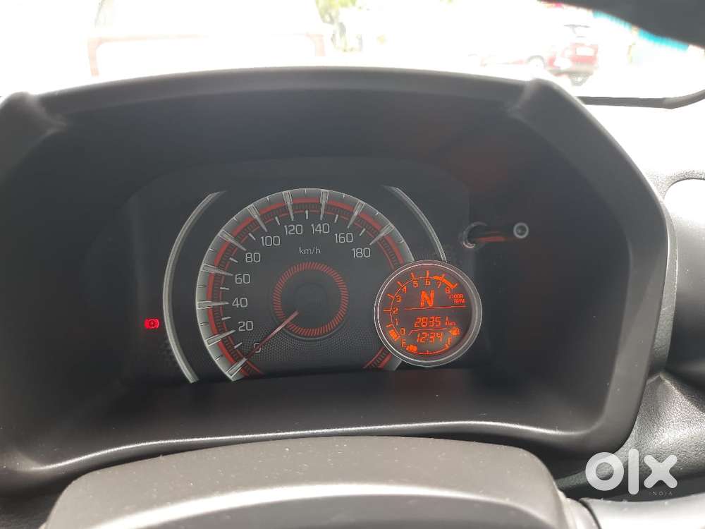 Maruti Suzuki Celerio Zxi At, 2023, Petrol