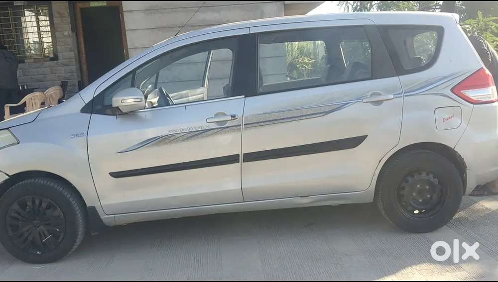 Maruti Suzuki Ertiga 2012