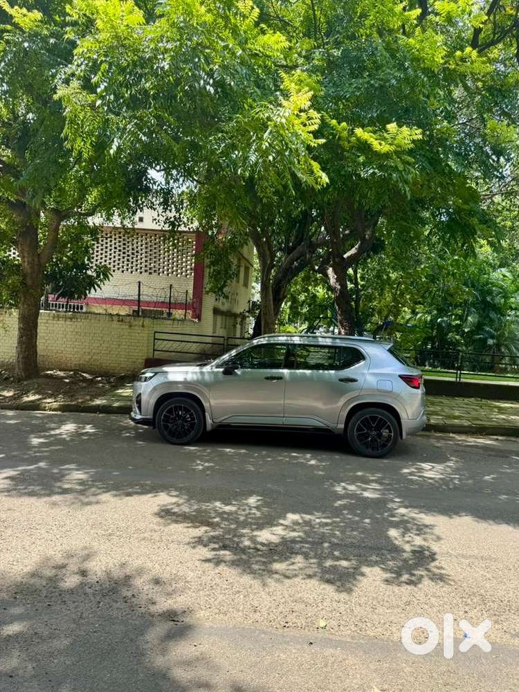 Honda Elevate 2023 Petrol Well Maintained