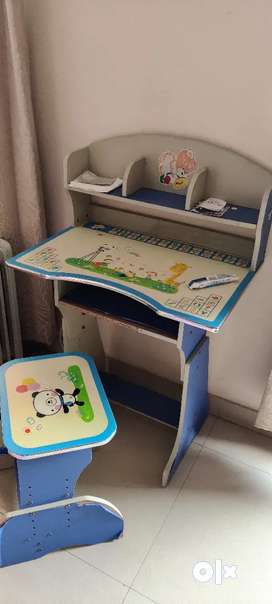 Study table for kids hot sale olx