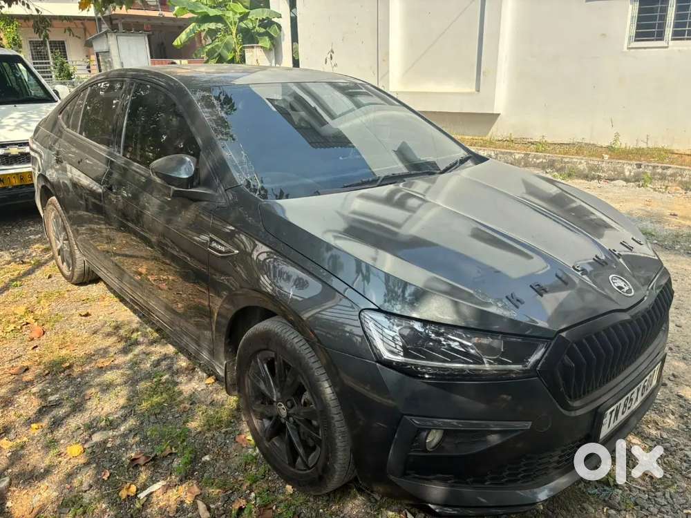 Skoda Slavia 2025 Petrol 15000 Km Driven