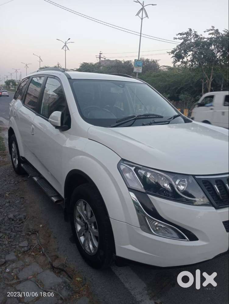 Mahindra Xuv500 2016 Diesel 140000 Km Driven
