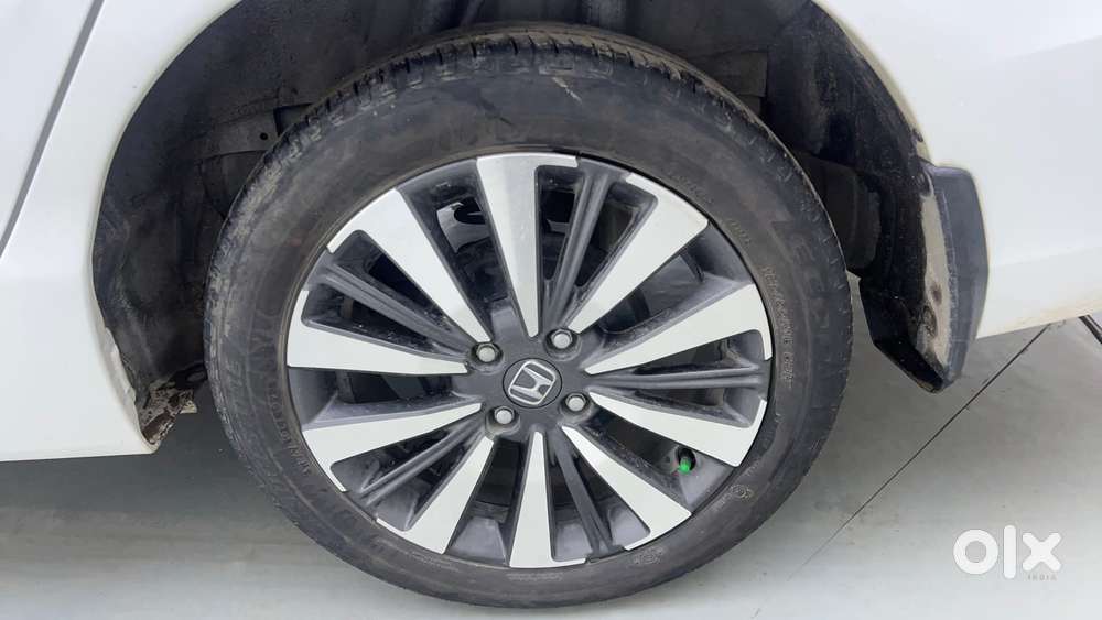 Honda City 1.5 Zx I-vtec Mt, 2023, Petrol