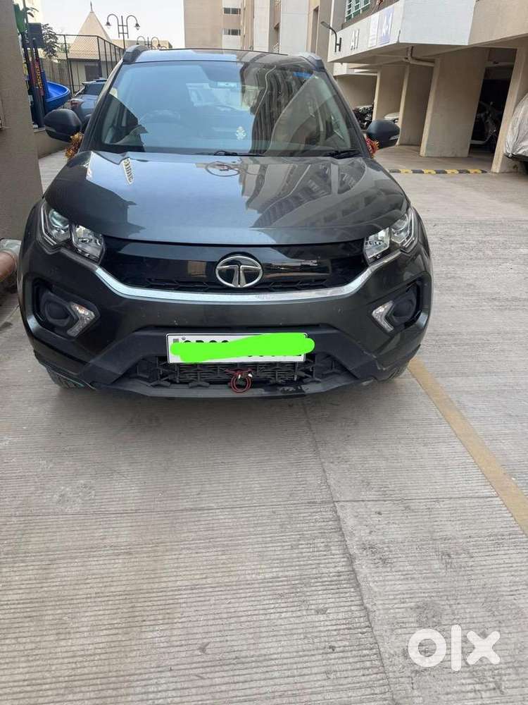Tata Nexon Petrol Well Maintained