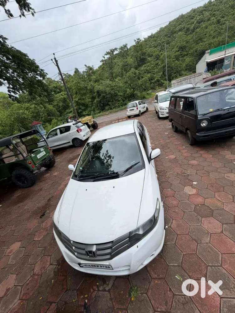 Honda City Exclusive Petrol 2010