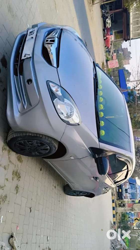 Honda Brio 2015 Petrol Well Maintained