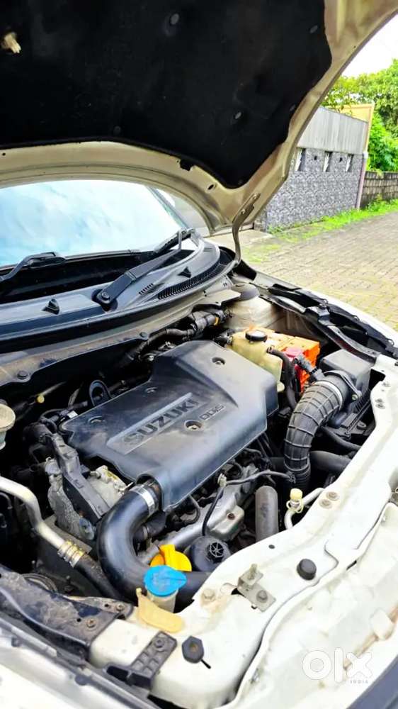 Maruti Suzuki Swift 2016 Diesel 65453 Km Driven Very Good Condition