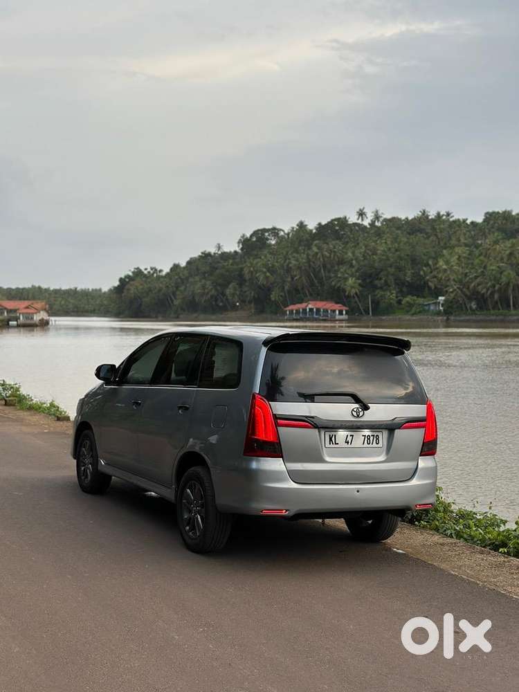 Toyota Innova 2008 Diesel Well Maintained
