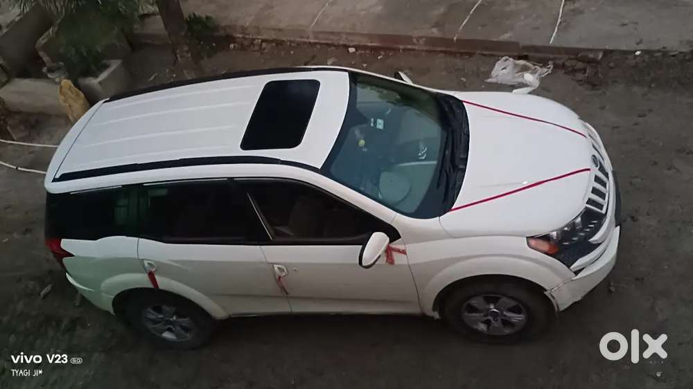 Mahindra Xuv500 2015 Diesel Well Maintained