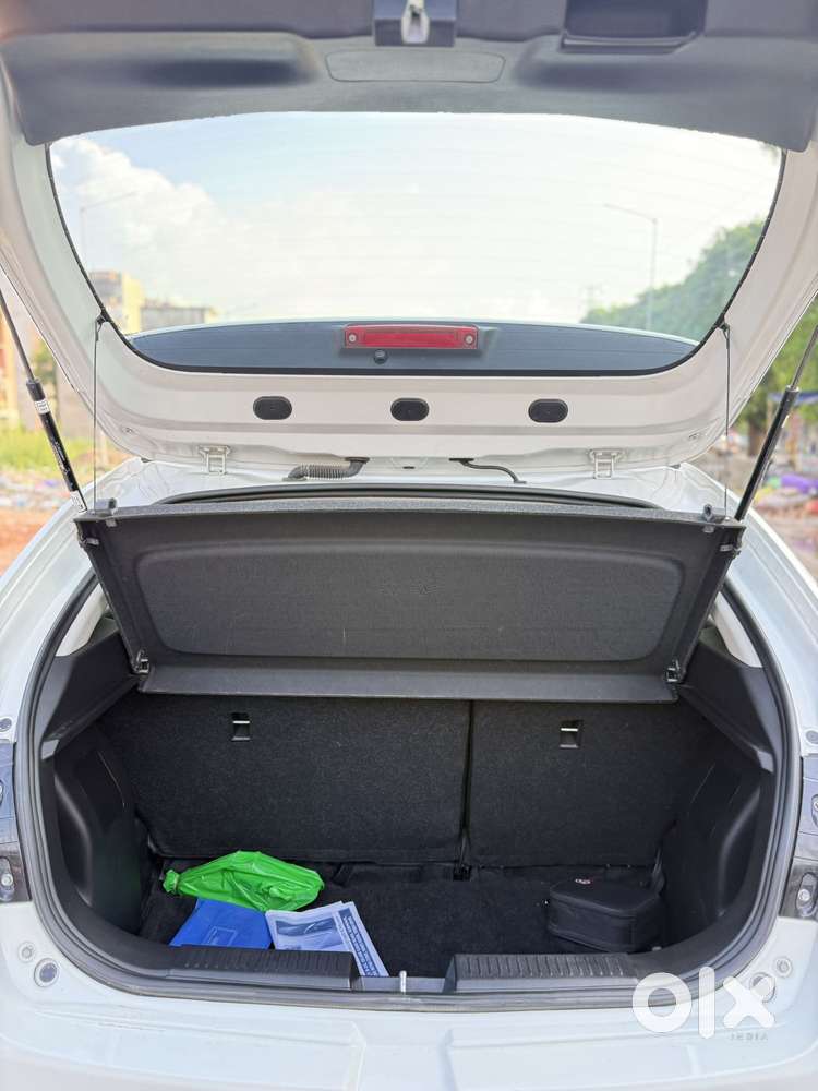 Maruti Suzuki Baleno 1.2 Alpha At, 2025, Petrol