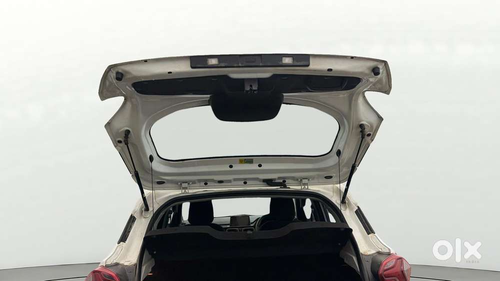 Tata Punch Accomplished Dazzle Sunroof Cng, 2023, Cng & Hybrids