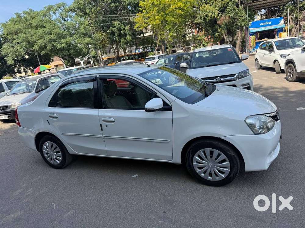 Toyota Etios 2013-2014 Vd Sp, 2014, Diesel