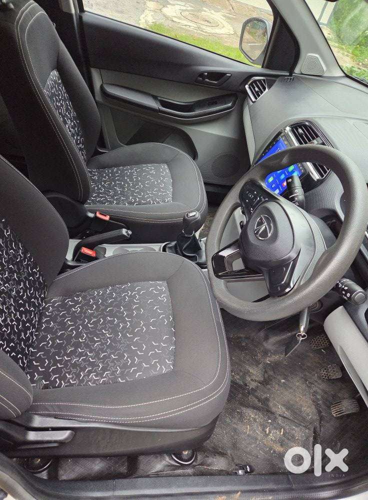 Tata Tiago 1.2 Revotron Xt (o), 2022, Petrol