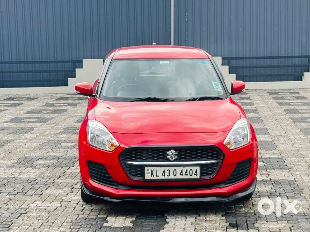 Maruti Suzuki Swift 1.2 Vxi (o), 2023, Petrol