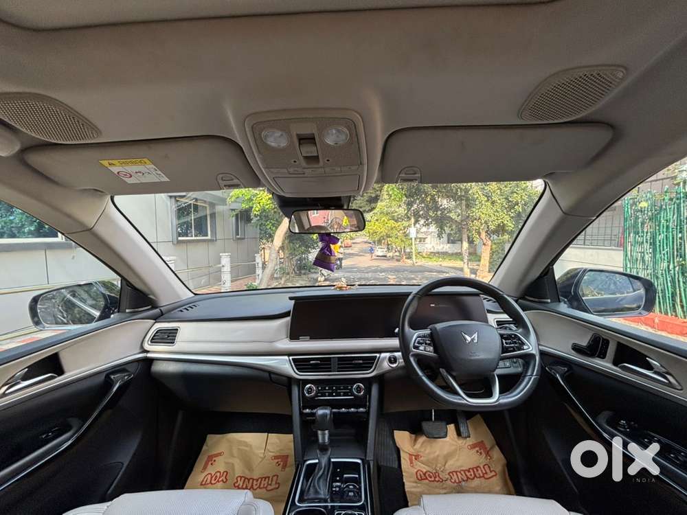 2023 Mahindra Xuv700 Diesel