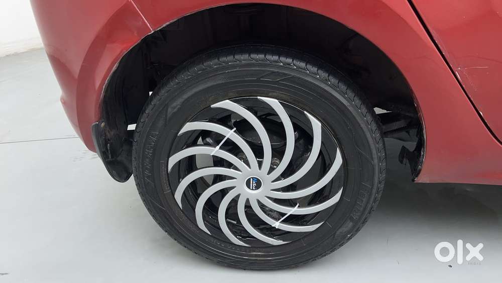 Tata Tiago Xza, 2019, Petrol