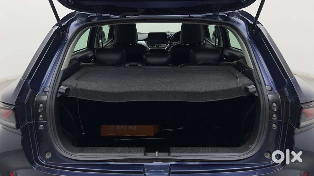 Maruti Suzuki Fronx Alpha 1.0l Turbo 6 At, 2023, Petrol