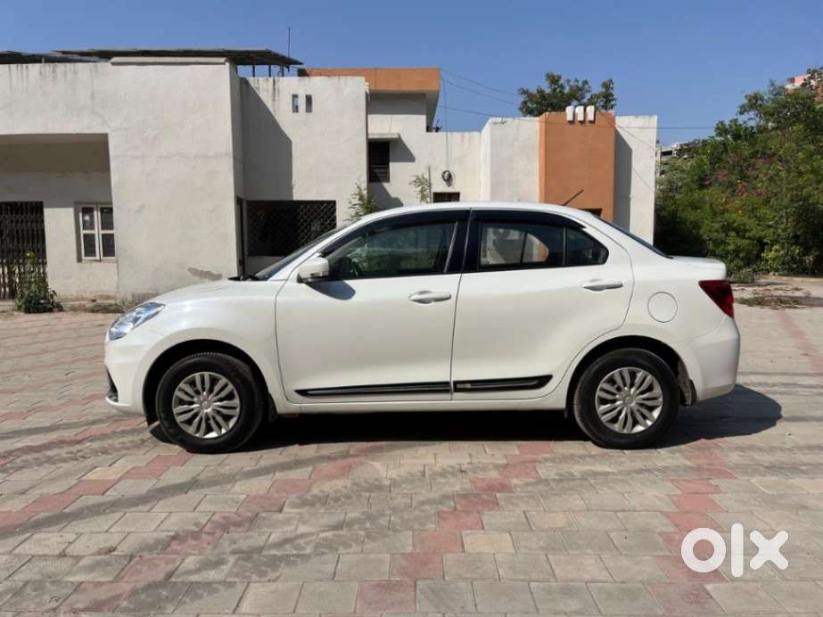 Maruti Suzuki Swift Dzire Vxi Optional, 2024, Petrol