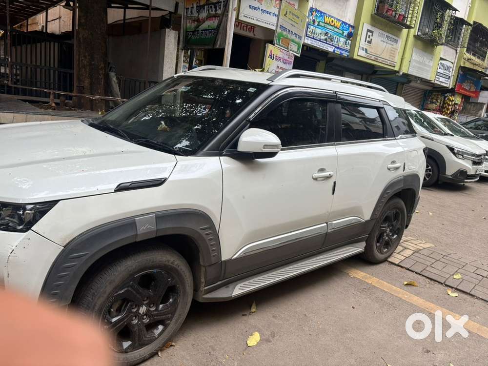 Maruti Suzuki Brezza 2024 Second Top Model With Sunroof