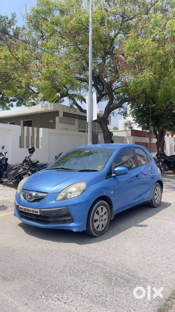Honda Brio 2011-2013 V Mt, 2012, Petrol