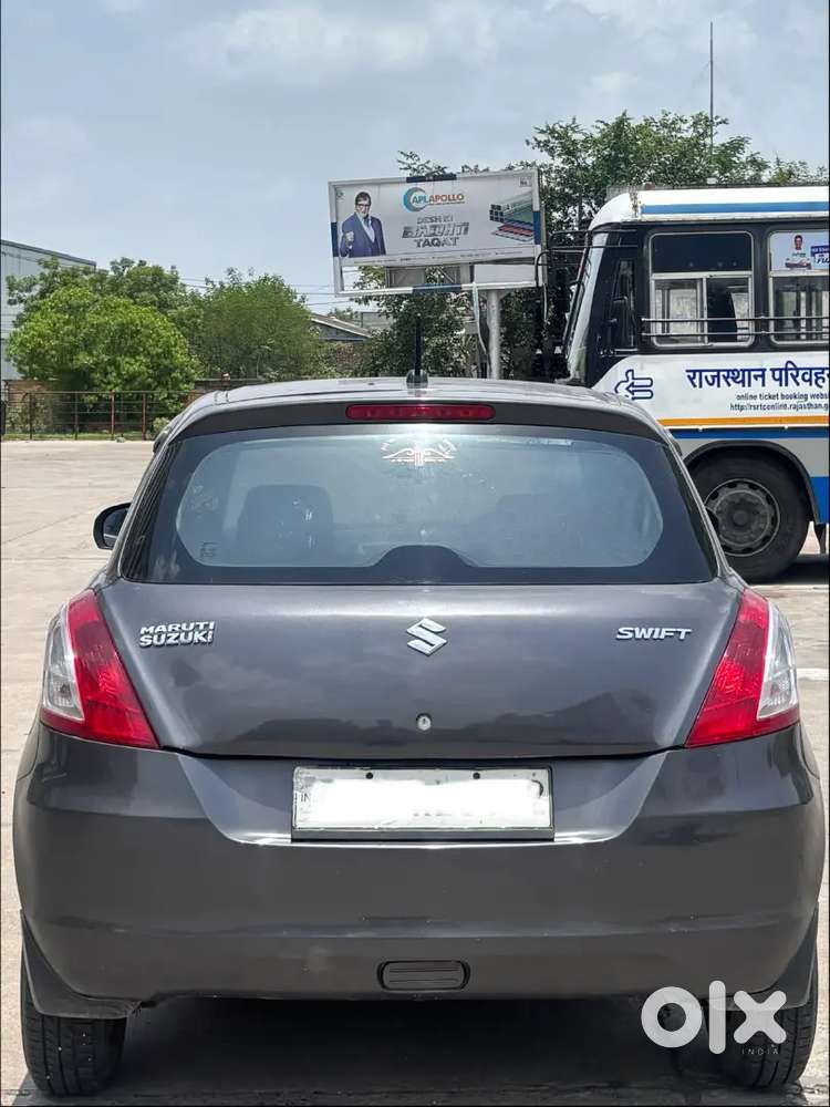 Maruti Suzuki Swift 2016 Petrol 65000 Km Driven