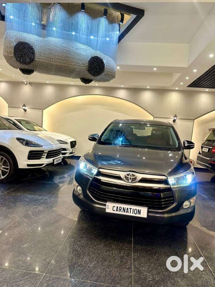 Toyota Innova Crysta