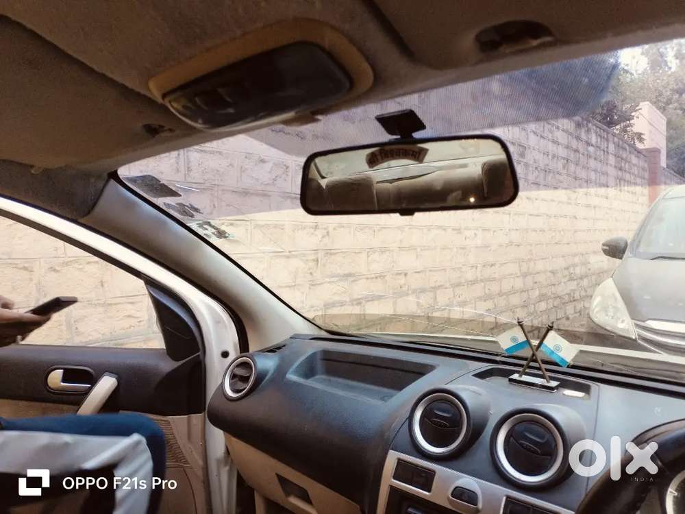 Gadi Saaf Condition Me He