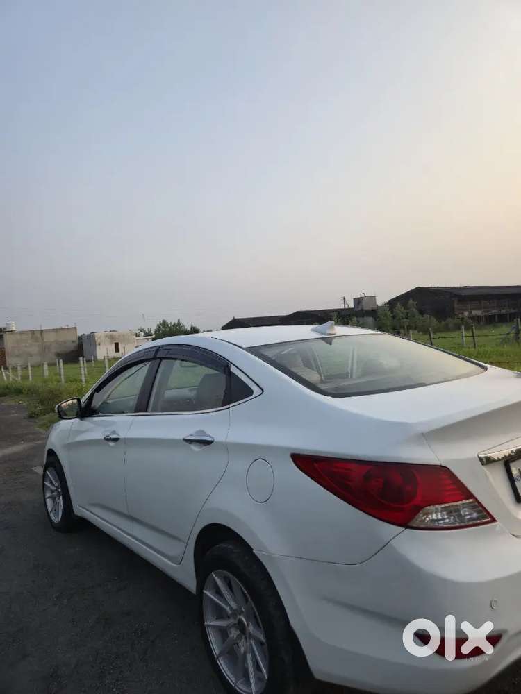Hyundai Verna 1.6 Crdi 2014