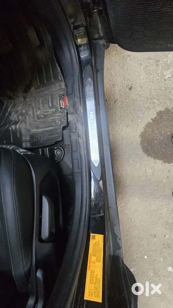 Tata Nexon Creative Plus Dca Dark Edition