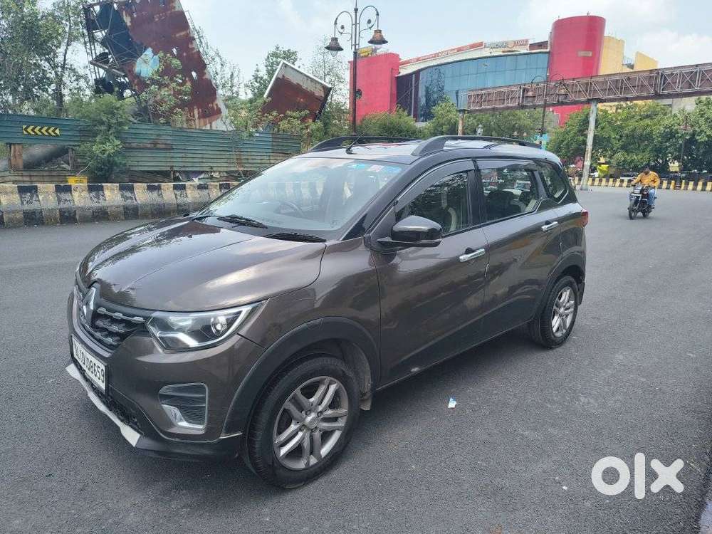 Renault Triber Rxz, 2021, Petrol
