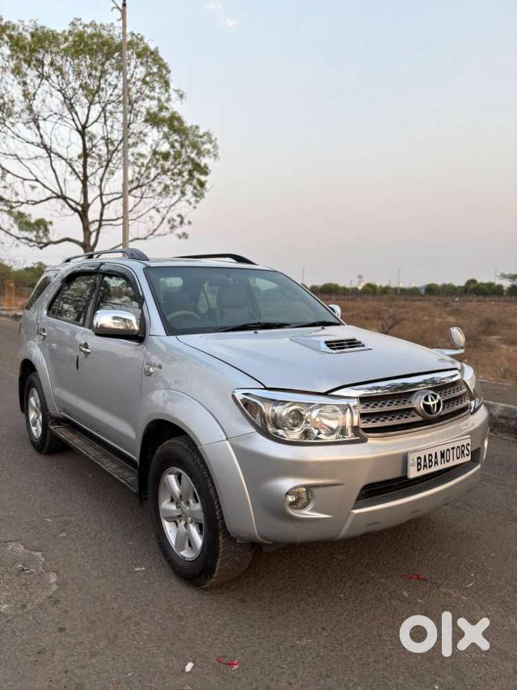 Toyota Fortuner 3.0 4x4 Manual, 2012, Diesel