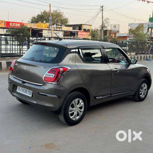 Maruti Suzuki Swift Vvt Vxi, 2021, Petrol
