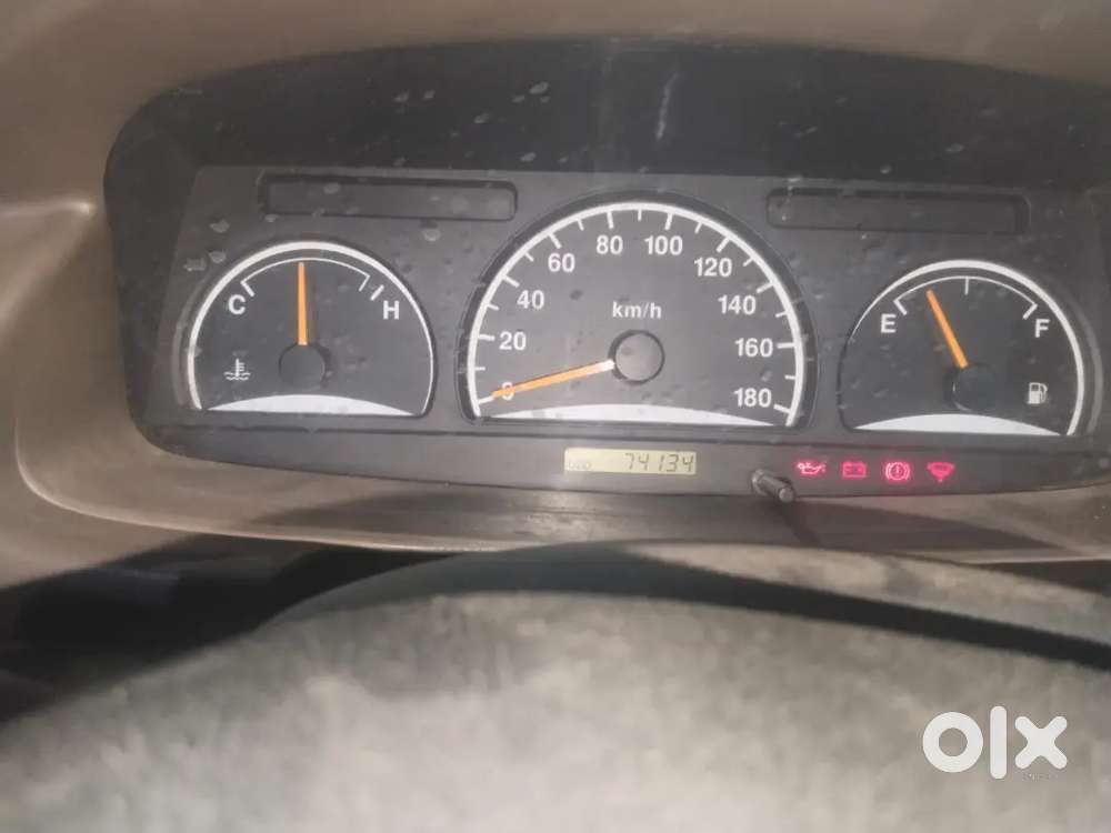 Chevrolet Tavera Ls 10-seater 2010
