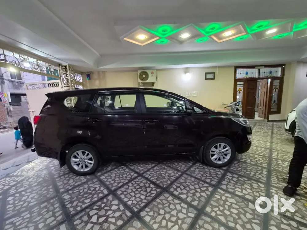 Toyota Innova Crysta 2018