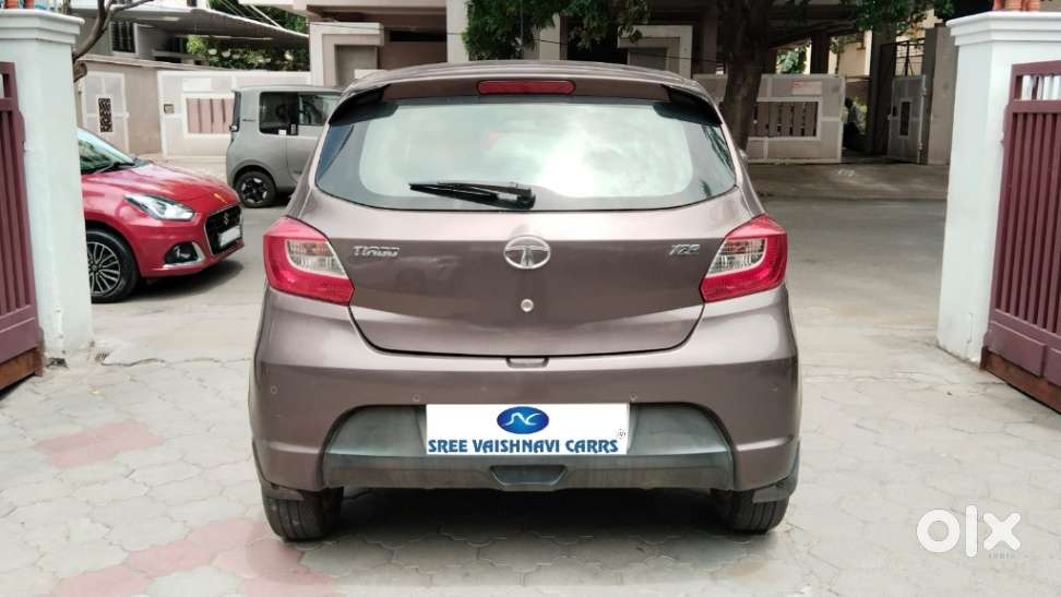 Tata Tiago 1.2 Revotron Xza, 2018, Petrol