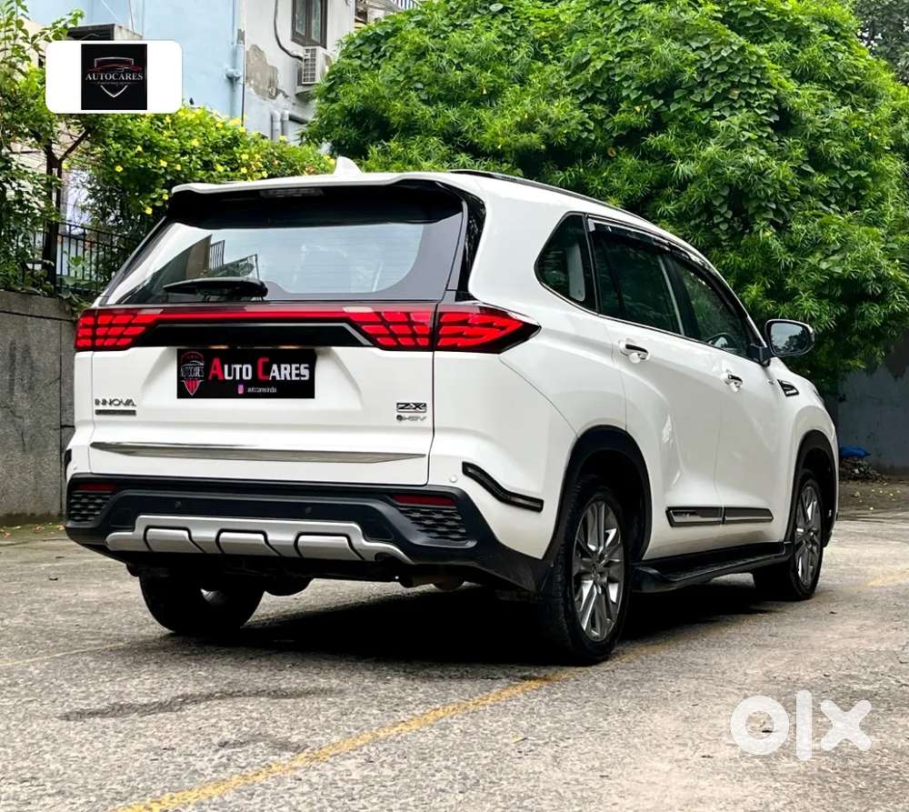Toyota Innova Hycross 2.0 Zx (o) Hybrid 7 Str, 2026, Petrol