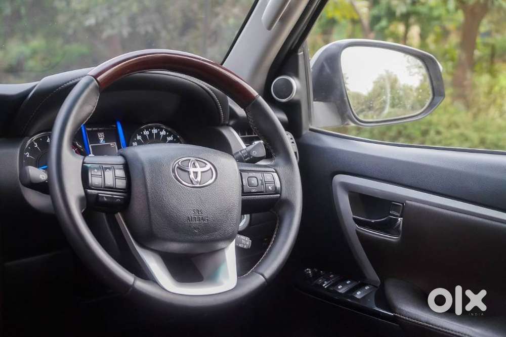 Toyota Fortuner 3.0 4x2 Automatic, 2017, Petrol