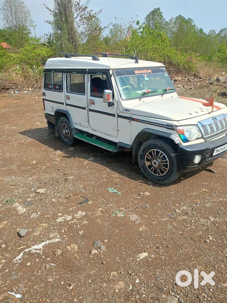Bolero Plus 9 Seater