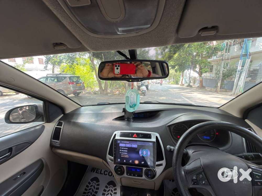 Hyundai I20 Sportz 2012