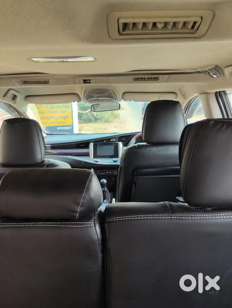 Toyota Innova Crysta 2017 Diesel 178000 Km Driven